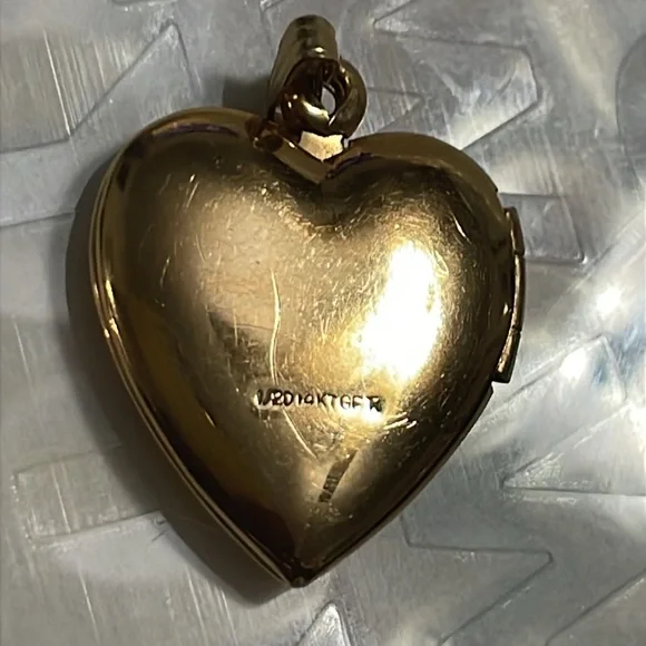 I Love you 14k gold filled locket pendant. - Picture 7 of 9